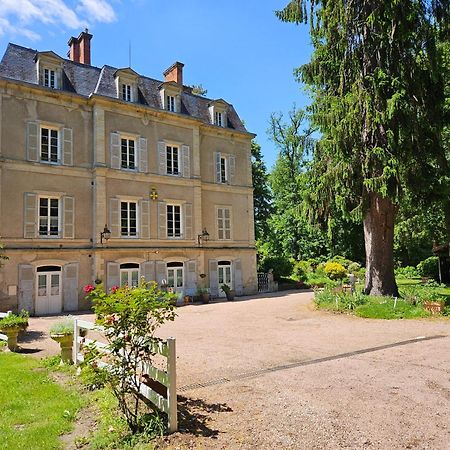 Chateau De Montsable Lezoux Exterior photo